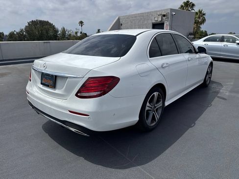 Used 2020 Mercedes-Benz E 350 Sedan image 5