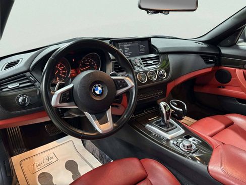 Used 2016 BMW Z4 sDrive28i RWD image 15
