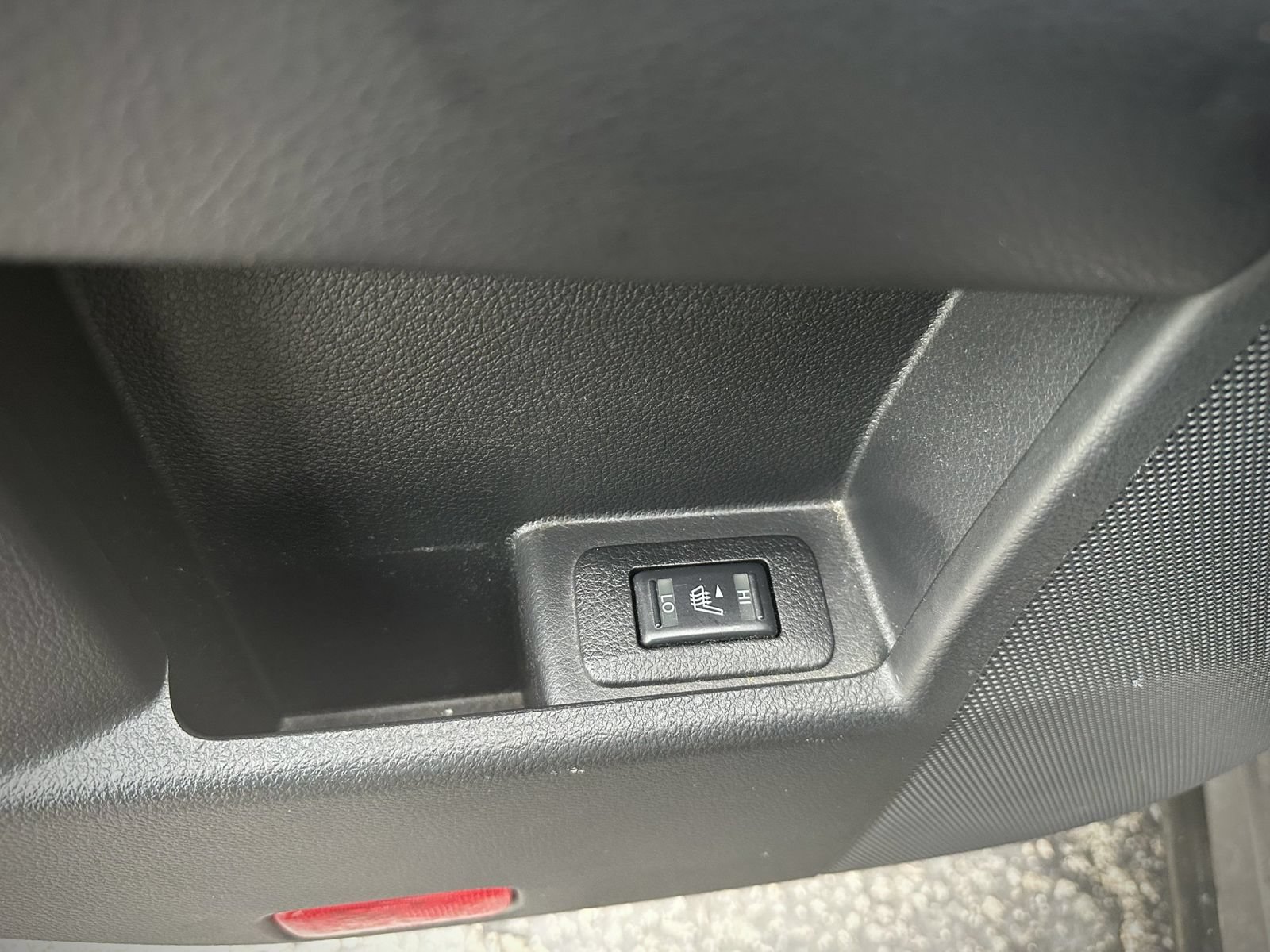 Used 2012 Nissan Murano LE w/ Platinum Pkg FWD image 8