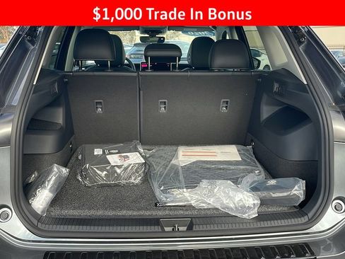 New 2026 Volkswagen Tiguan SE AWD/4WD image 30