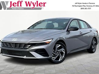 Used 2025 Hyundai Elantra Sport video 1