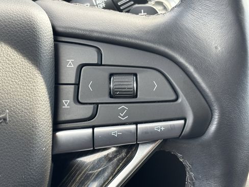 Used 2022 Cadillac XT6 Premium Luxury AWD/4WD image 21