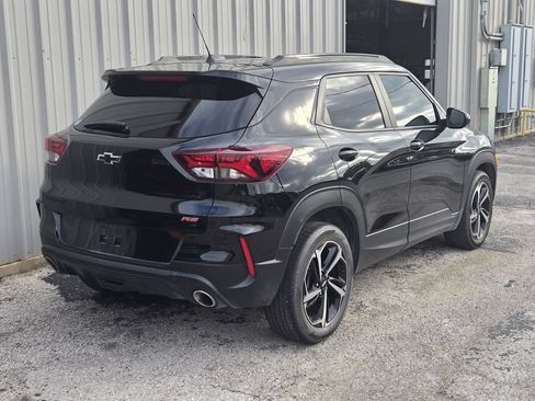 Used 2022 Chevrolet TrailBlazer RS FWD image 5