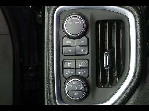 Used 2021 Chevrolet Silverado 1500 LTZ w/ LTZ Premium Package image 18