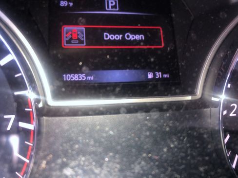 Used 2016 Nissan Altima 2.5 SV FWD image 11