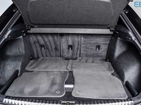 Used 2020 Audi Q3 2.0T Premium w/ Convenience Package image 15