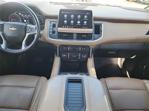 Used 2021 Chevrolet Tahoe Premier w/ Premium Package image 22