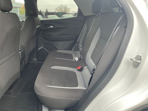 Used 2025 Chevrolet TrailBlazer LT image 23