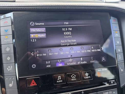 Used 2020 INFINITI QX50 Luxe w/ Navigation Package AWD/4WD image 19