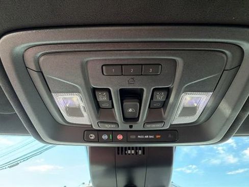New 2026 GMC Sierra 3500 Denali Ultimate AWD/4WD image 28