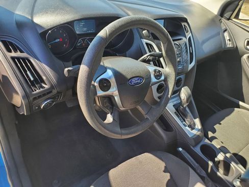 Used 2014 Ford Focus SE FWD image 11