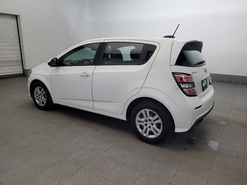 Used 2020 Chevrolet Sonic LT image 3