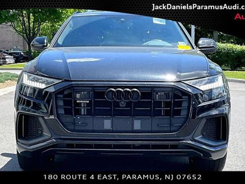 Used 2023 Audi Q8 Premium Plus w/ Premium Plus Package AWD/4WD image 3