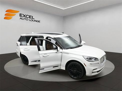 Used 2021 Lincoln Aviator Reserve w/ Equipment Group 210A image 68