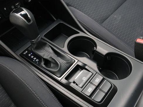 Used 2019 Hyundai Tucson Sport FWD image 23