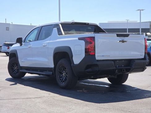 Used 2024 Chevrolet Silverado EV W/T image 18