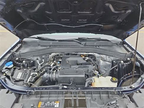 Used 2020 Ford Explorer XLT image 34