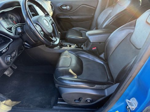 Used 2021 Jeep Cherokee Latitude Plus image 9