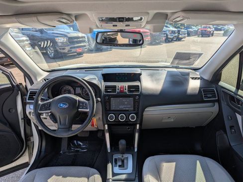 Used 2016 Subaru Forester 2.5i Premium AWD/4WD image 21
