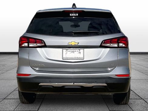 Used 2024 Chevrolet Equinox LT FWD image 4
