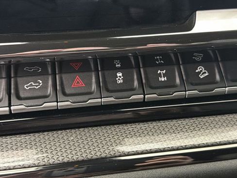 Certified 2024 Chevrolet Silverado 2500 ZR2 w/ ZR2 Bison Edition image 30