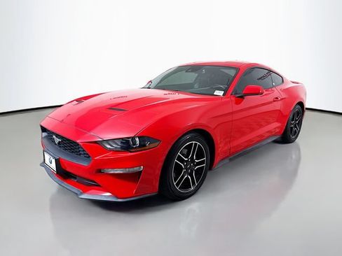 Used 2022 Ford Mustang Premium RWD image 3
