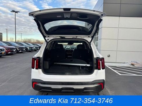 New 2025 Kia Sorento X-Line EX image 12