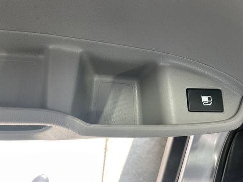 Used 2021 Honda Pilot EX image 37