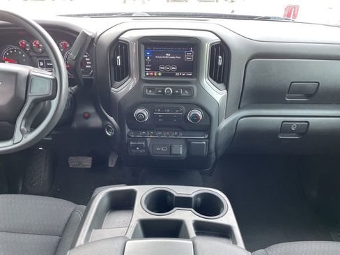 Used 2023 Chevrolet Silverado 1500 Custom image 11