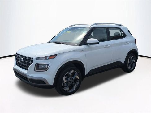 New 2026 Hyundai Venue SEL FWD image 9