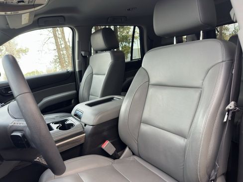 Used 2017 Chevrolet Tahoe LT image 15