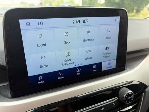 Used 2022 Ford Escape SEL FWD image 22