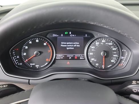 Certified 2024 Audi Q5 2.0T Premium AWD/4WD image 16