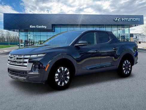 New 2026 Hyundai Santa Cruz SE FWD image 2