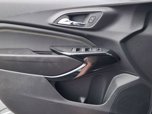 New 2026 Chevrolet Trax LT w/ Driver Confidence Package FWD image 16