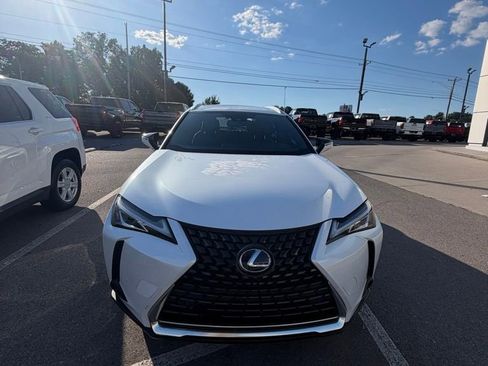 Used 2021 Lexus UX 250h w/ Accessory Package (Z2) AWD/4WD image 9