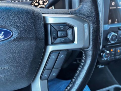 Used 2018 Ford F150 Lariat image 24