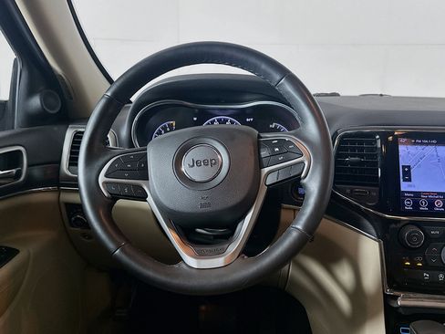 Used 2019 Jeep Grand Cherokee Limited RWD image 18