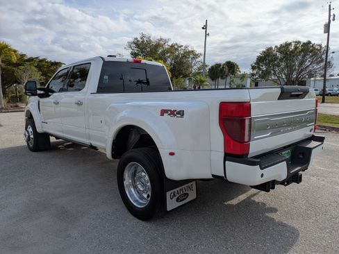 Used 2021 Ford F450 Limited w/ FX4 Off-Road Package AWD/4WD image 6