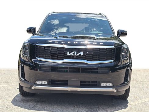 Used 2022 Kia Telluride SX w/ Towing Package FWD image 33