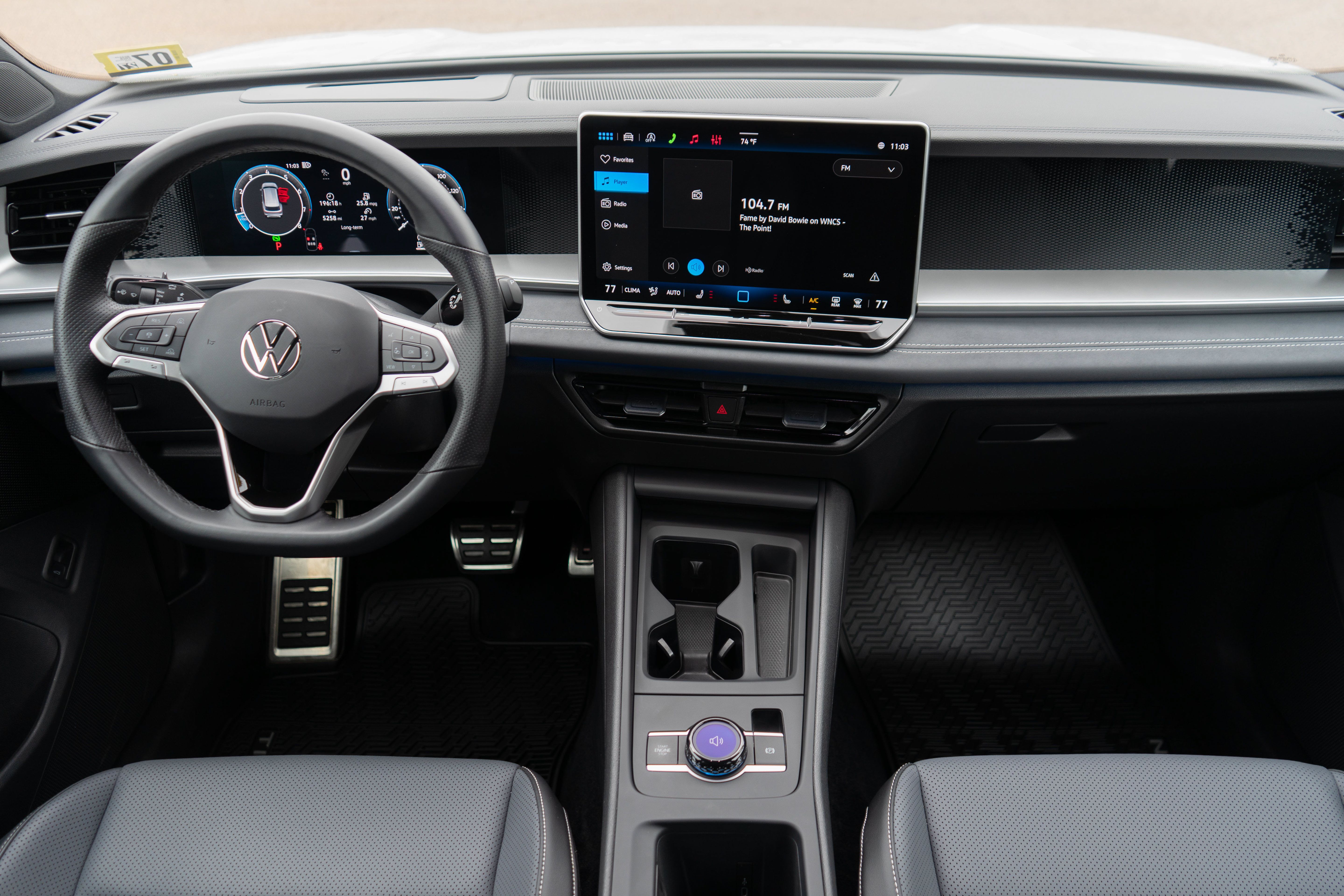 Used 2026 Volkswagen Tiguan SE R-Line AWD/4WD image 13
