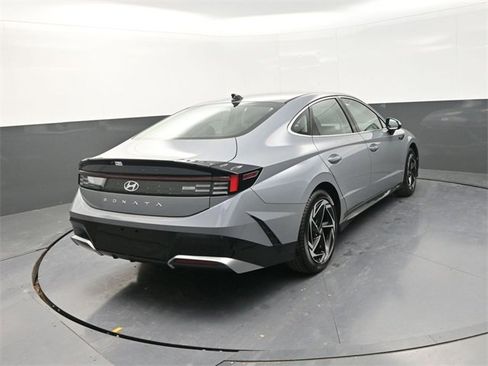New 2026 Hyundai Sonata SEL image 8