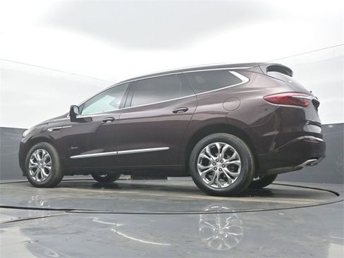 Used 2021 Buick Enclave Avenir w/ Avenir Technology Package image 50
