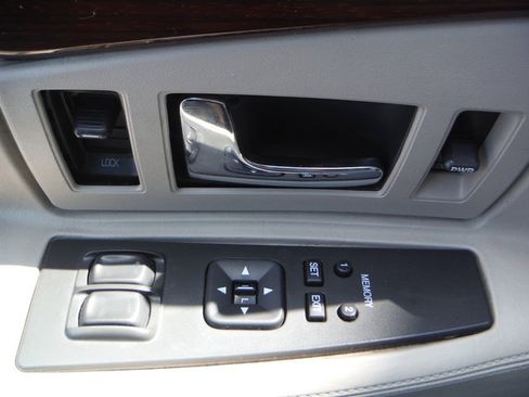 Used 1998 Cadillac Eldorado FWD image 15