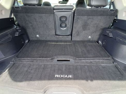 Used 2018 Nissan Rogue SL image 21