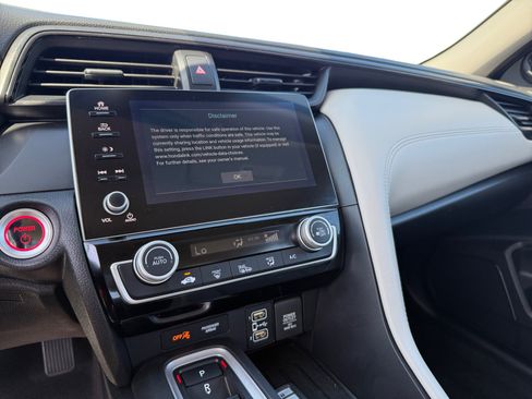 Used 2021 Honda Insight EX image 12