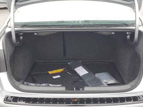 New 2025 Volkswagen Jetta SE image 7