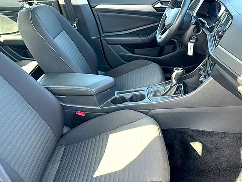 Used 2024 Volkswagen Jetta S image 23