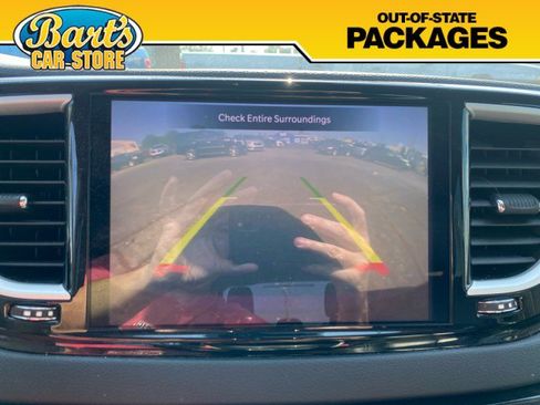 Used 2022 Chrysler Pacifica Touring-L FWD image 30