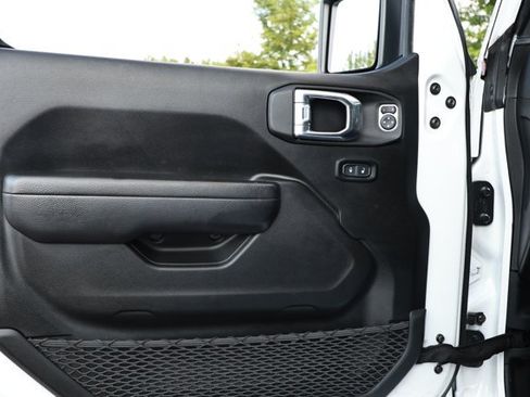 Used 2022 Jeep Wrangler Unlimited Sport AWD/4WD image 21